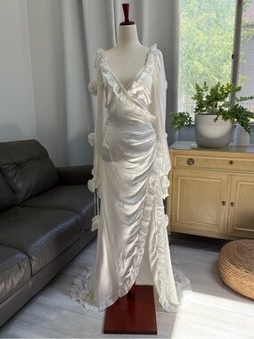 Kendall Gown - Bridal Photoshoot Maxi Floor Dress - Floral Flower Chiffon Hi-Low
